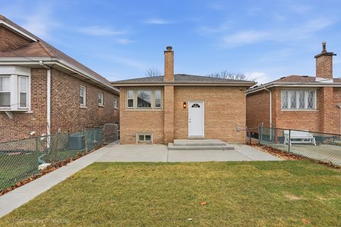Tiny photo for 5115 S Melvina Avenue, Chicago, IL 60638 (MLS # 12624816)