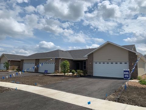 Photo of 455 BUILDING 9 RIDGE Lane, Bolingbrook, IL 60440 (MLS # 12670948)