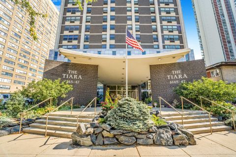 Photo of 6145 N Sheridan Road #27A, Chicago, IL 60660 (MLS # 12487727)