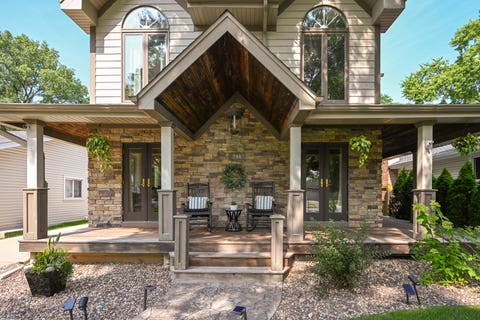 Tiny photo for 244 S Milton Avenue, Glen Ellyn, IL 60137 (MLS # 12706540)