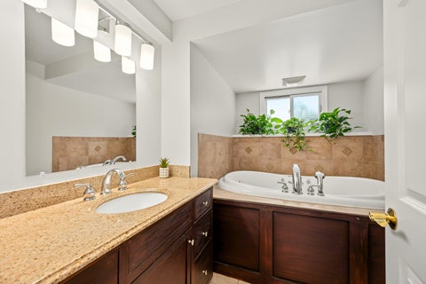 Tiny photo for 244 S Milton Avenue, Glen Ellyn, IL 60137 (MLS # 12706540)
