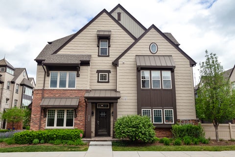 Photo of 624 Parkside Court, Libertyville, IL 60048 (MLS # 12652664)
