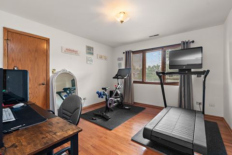 Tiny photo for 8036 Blarney Road, Tinley Park, IL 60477 (MLS # 12496839)