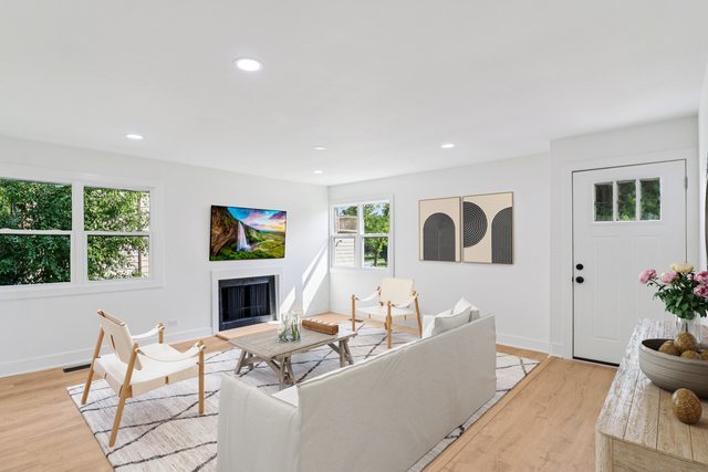 5216 Arlington Circle