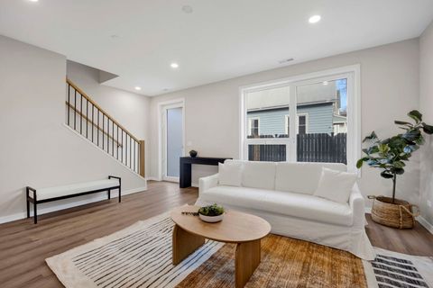 Tiny photo for 944 Beloit Avenue #2, Forest Park, IL 60130 (MLS # 12579445)