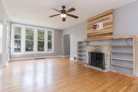 Tiny photo for 502 W Grove Street, Pontiac, IL 61764 (MLS # 12761085)