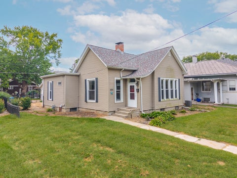 Photo of 502 W Grove Street, Pontiac, IL 61764 (MLS # 12761085)