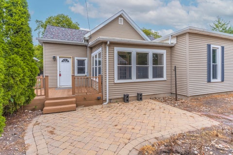 Tiny photo for 502 W Grove Street, Pontiac, IL 61764 (MLS # 12761085)