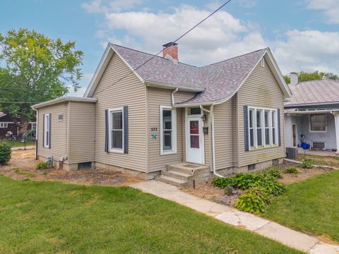 Tiny photo for 502 W Grove Street, Pontiac, IL 61764 (MLS # 12761085)