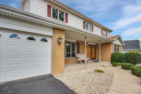 Tiny photo for 16909 Paxton Avenue, South Holland, IL 60473 (MLS # 12481001)