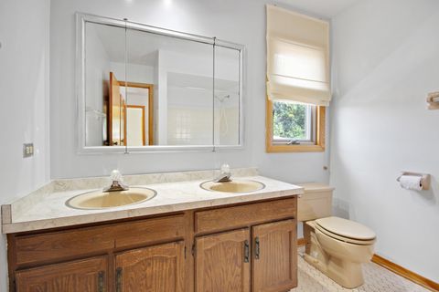 Tiny photo for 16909 Paxton Avenue, South Holland, IL 60473 (MLS # 12481001)