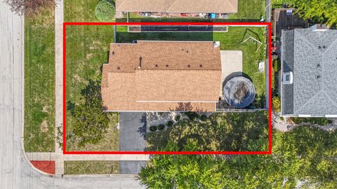 Tiny photo for 16909 Paxton Avenue, South Holland, IL 60473 (MLS # 12481001)