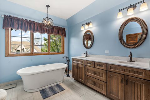 Tiny photo for 10711 Landings Drive, Orland Park, IL 60467 (MLS # 12616719)