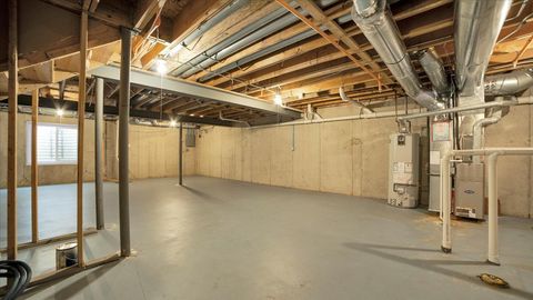 Tiny photo for 1706 Buckingham Drive, Des Plaines, IL 60018 (MLS # 12505118)