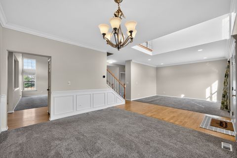 Tiny photo for 368 Kingsbury Drive, DeKalb, IL 60115 (MLS # 12592299)