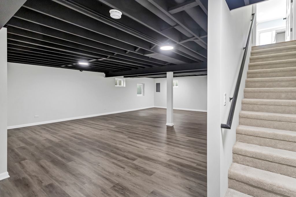 listing image 52