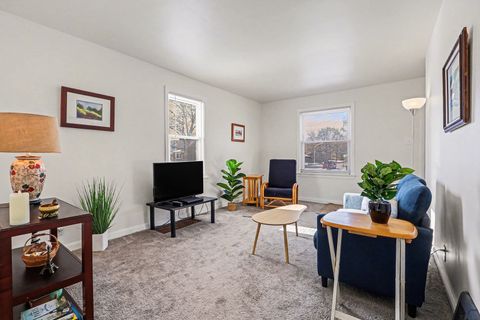 Tiny photo for 11057 S Avenue B, Chicago, IL 60617 (MLS # 12534595)