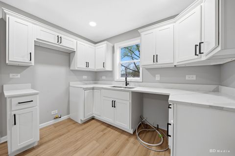 Tiny photo for 3300 Butler Avenue, Steger, IL 60475 (MLS # 12621716)