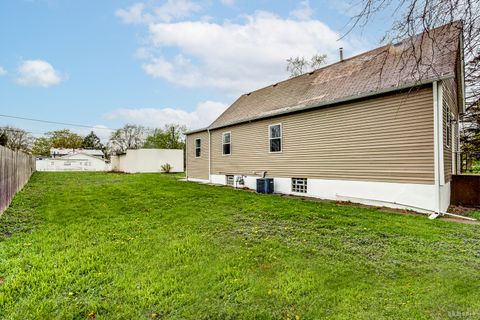 Tiny photo for 3300 Butler Avenue, Steger, IL 60475 (MLS # 12621716)