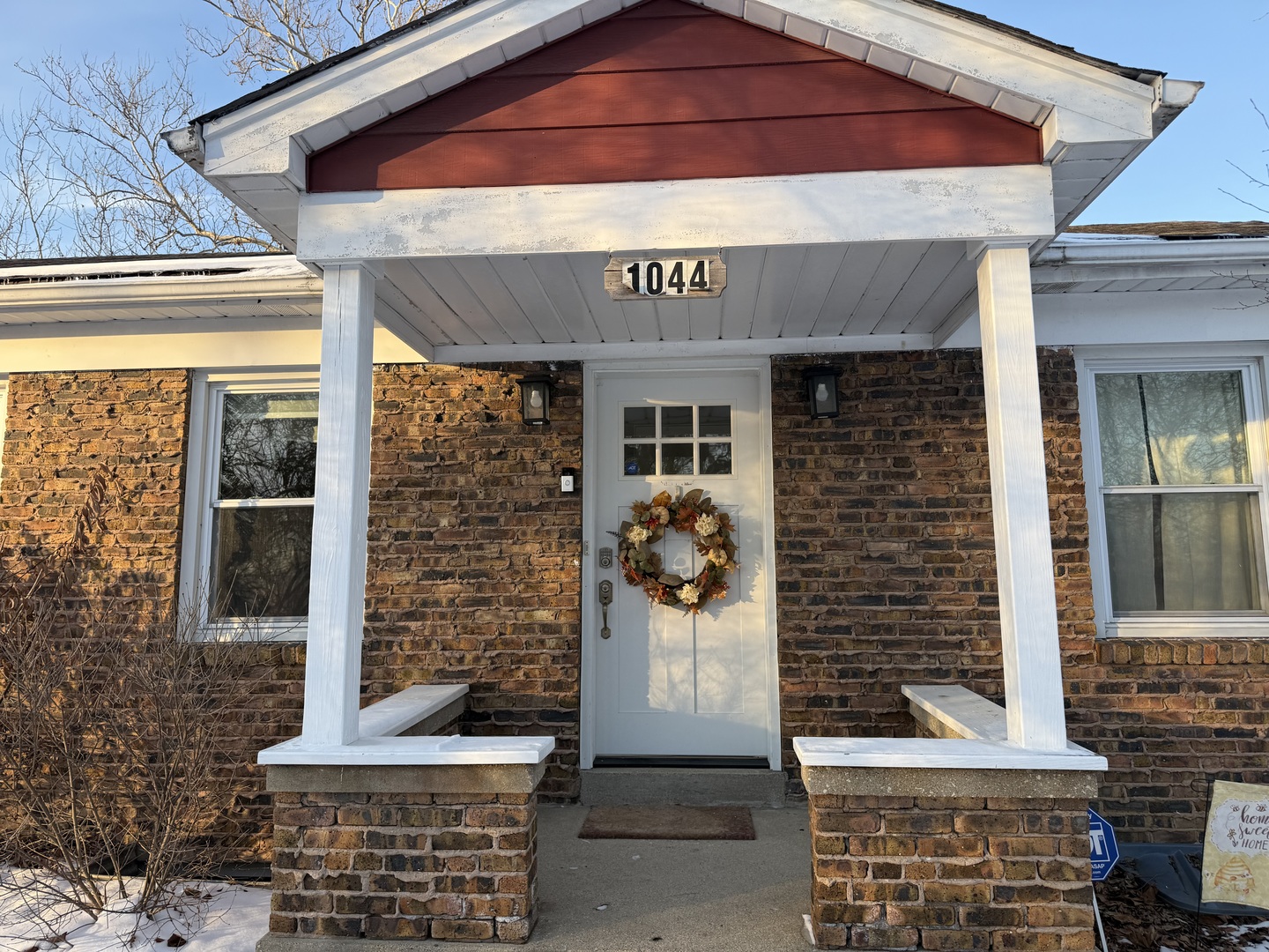 1044 S Ellsworth Avenue