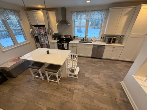 Tiny photo for 1044 S Ellsworth Avenue, Addison, IL 60101 (MLS # 12551222)