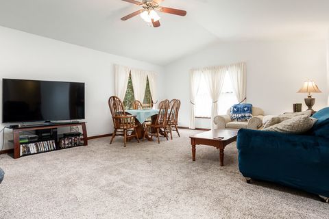 Tiny photo for 164 COLUMBIA St, Poplar Grove, IL 61065 (MLS # 12588752)