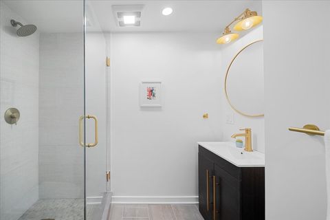 Tiny photo for 4072 Bunker Lane, Wilmette, IL 60091 (MLS # 12467080)