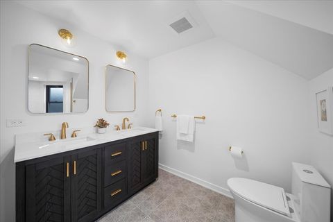 Tiny photo for 4072 Bunker Lane, Wilmette, IL 60091 (MLS # 12467080)