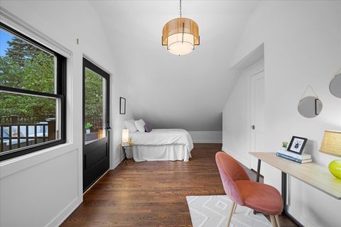 Tiny photo for 4072 Bunker Lane, Wilmette, IL 60091 (MLS # 12467080)