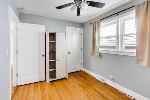 Tiny photo for 5061 N Kimberly Avenue, Chicago, IL 60630 (MLS # 12577053)