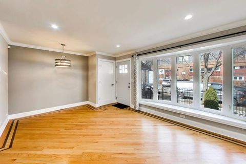 Tiny photo for 5061 N Kimberly Avenue, Chicago, IL 60630 (MLS # 12577053)