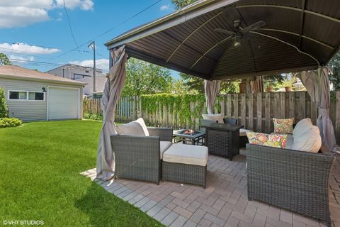 Tiny photo for 5061 N Kimberly Avenue, Chicago, IL 60630 (MLS # 12577053)