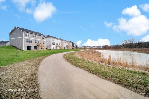 Tiny photo for 1398 Kessler Drive, Mundelein, IL 60060 (MLS # 12632740)