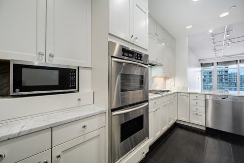 Tiny photo for 333 N Canal Street #3404, Chicago, IL 60606 (MLS # 12715250)