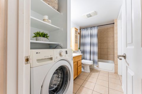 Tiny photo for 802 E OLD WILLOW Road #114, Prospect Heights, IL 60070 (MLS # 12543274)