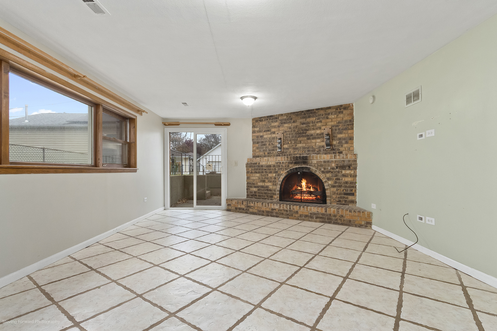 Niles, Illinois 60714, United States, 3 Bedrooms Bedrooms, ,2 BathroomsBathrooms,Residential,Active,249430