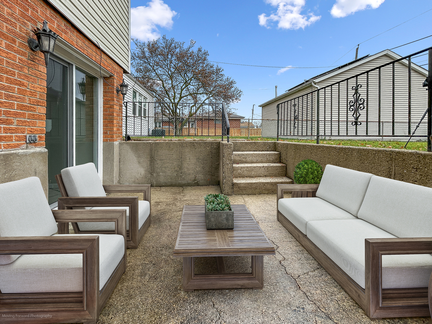 Niles, Illinois 60714, United States, 3 Bedrooms Bedrooms, ,2 BathroomsBathrooms,Residential,Active,249430