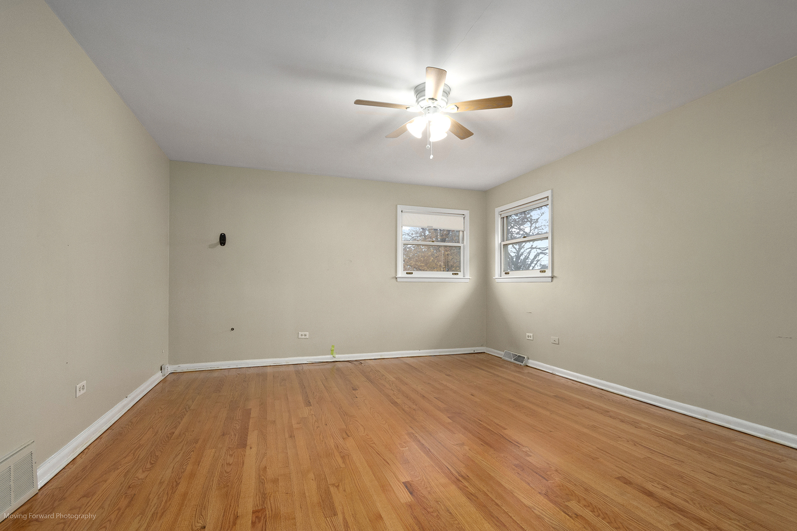 Niles, Illinois 60714, United States, 3 Bedrooms Bedrooms, ,2 BathroomsBathrooms,Residential,Active,249430