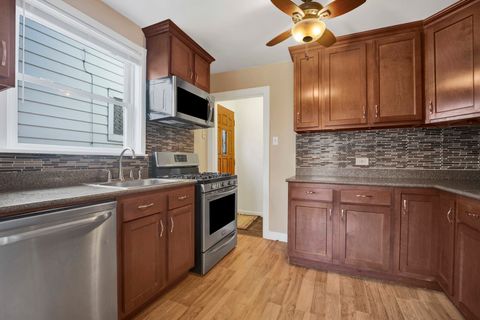 Tiny photo for 9304 S Utica Avenue, Evergreen Park, IL 60805 (MLS # 12571165)