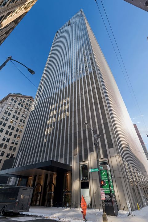 Photo of 65 E Monroe Street #4111, Chicago, IL 60603 (MLS # 12559112)