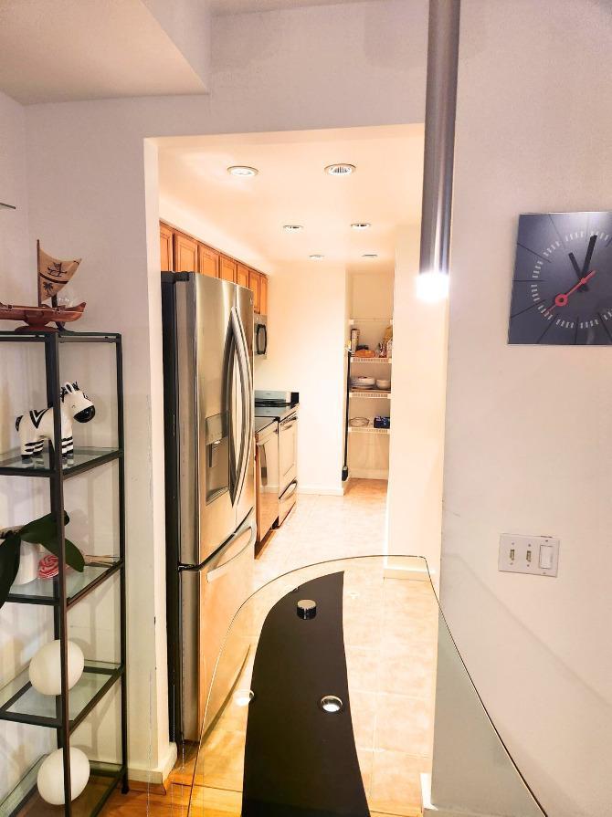 40 E 9th Street 1118