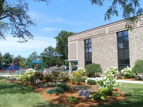 A home in BRIDGEVIEW