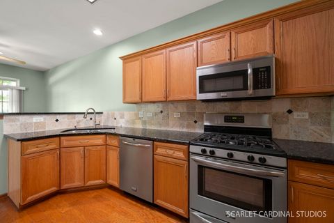 Tiny photo for 124 W PARK Avenue #C, Sugar Grove, IL 60554 (MLS # 12622907)