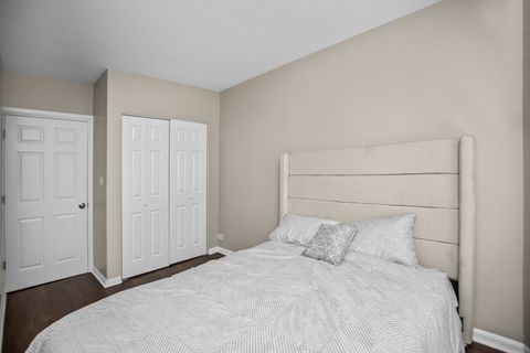 Tiny photo for 4523.5 S Drexel Boulevard #3W, Chicago, IL 60653 (MLS # 12430436)