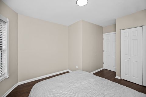 Tiny photo for 4523.5 S Drexel Boulevard #3W, Chicago, IL 60653 (MLS # 12430436)