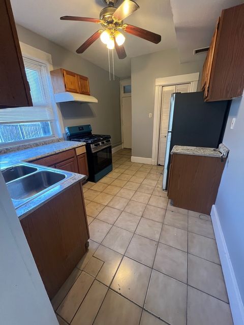 Tiny photo for 840 W 66th Street #2, Chicago, IL 60621 (MLS # 12454456)