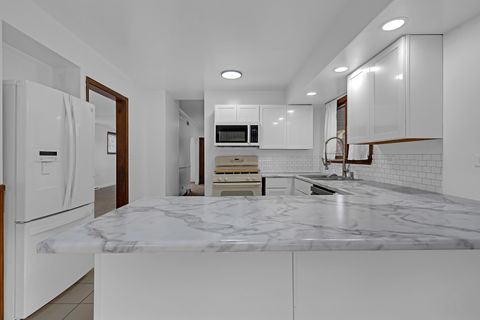 Tiny photo for 108 S CORNELL Avenue, Villa Park, IL 60181 (MLS # 12542046)