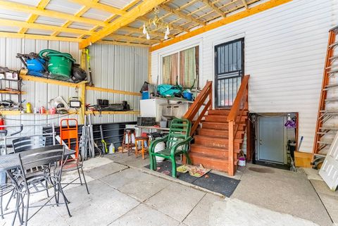 Tiny photo for 6933 S Michigan Avenue, Chicago, IL 60637 (MLS # 12519113)