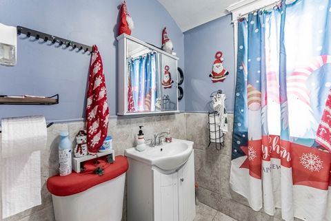 Tiny photo for 6933 S Michigan Avenue, Chicago, IL 60637 (MLS # 12519113)