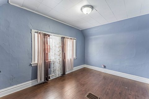 Tiny photo for 6933 S Michigan Avenue, Chicago, IL 60637 (MLS # 12519113)